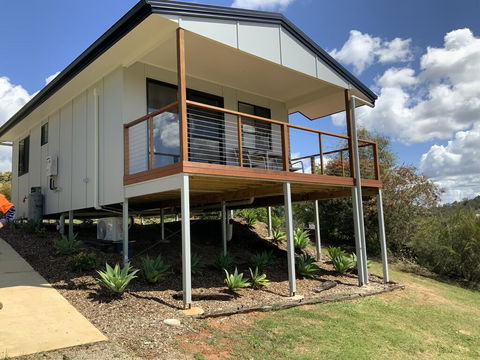 Sunshine Coast Retreat - VIC Tourism 1