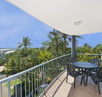 Sunshine Cove across the road from the beach - VIC Tourism