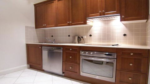 Superior Apartment With Views - VIC Tourism 3