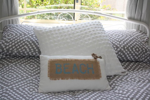 Surf Beach On Eric - VIC Tourism 1