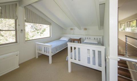 Surfers Ave Retreat Narrawallee - VIC Tourism 2