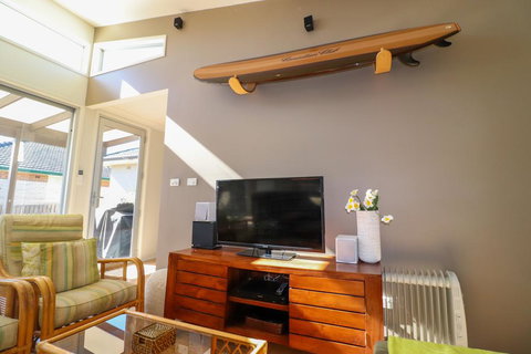 Surfside - VIC Tourism 1