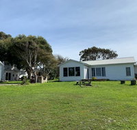 Surfside Backpacker - VIC Tourism