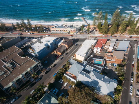 Sydney Beachouse YHA - VIC Tourism 2