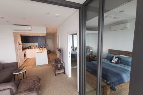 Sydney Olympic Park Luxury Apartment - VIC Tourism 0