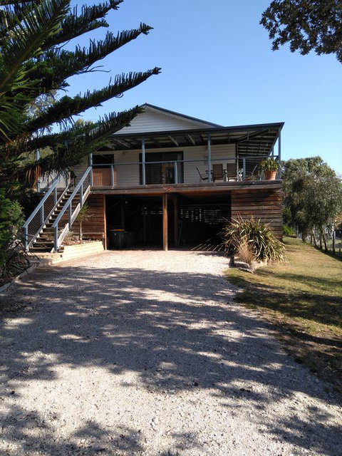 Symuya - VIC Tourism 3