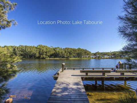Tabourie Lake Motor Inn - VIC Tourism 3