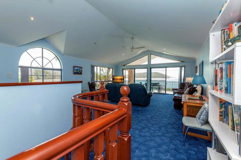Tah Villa, 1/68 Marine Drive - VIC Tourism 3