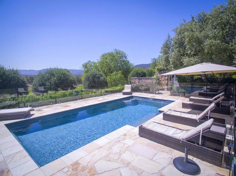 Talits Vineyard Estate - VIC Tourism 3