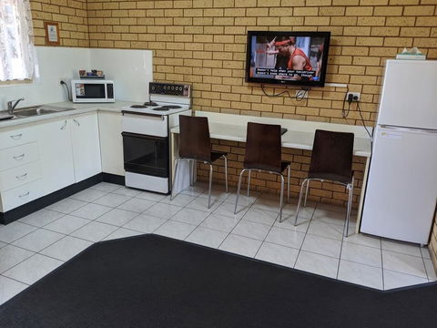 Tallarook Motor Inn - VIC Tourism 2
