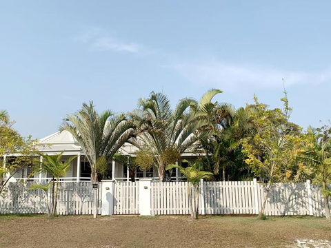 Tallulah Retreat - Valla Beach - VIC Tourism 0