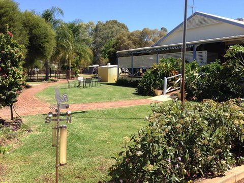 Tambo Mill Motel & Caravan Park - VIC Tourism 1
