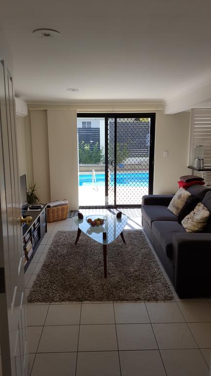 Tamworth Exclusive B&B - VIC Tourism 3