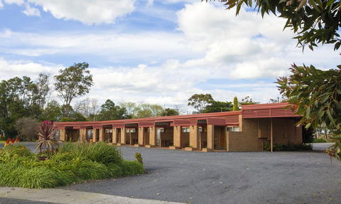 Tarra Motel - VIC Tourism 1