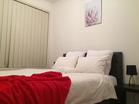 Tasha's Apartments On Kerry - VIC Tourism 0