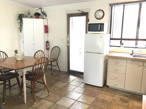 The Apartment - Moyston - VIC Tourism 2