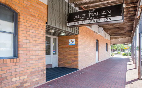 The Australian Hotel Murgon - VIC Tourism 3