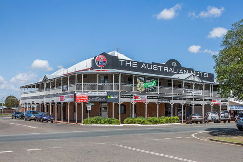 The Australian Hotel Murgon - VIC Tourism 0