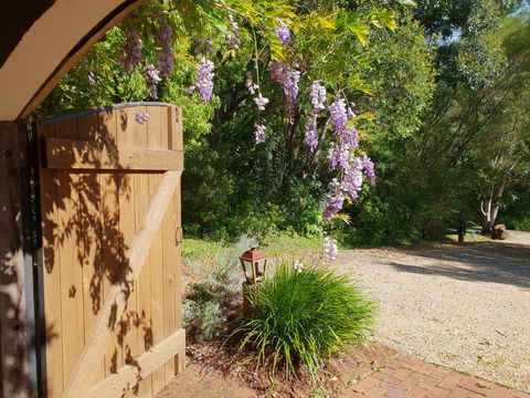 The Barn - VIC Tourism 3