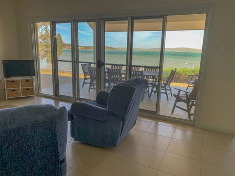 The Beach House - VIC Tourism 3