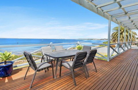 The Beach House - Point Turton - VIC Tourism 1