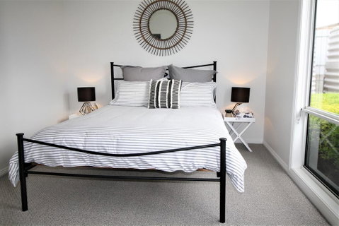 The Beach House - Point Turton - VIC Tourism 3