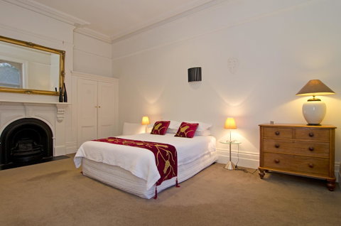 Roxburgh House Apartments - VIC Tourism 25