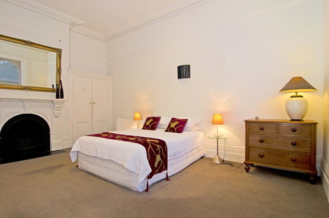 Roxburgh House Apartments - VIC Tourism 22