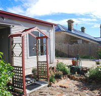 Oatlands Retreat - VIC Tourism
