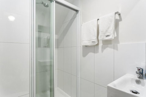 Cambridge House Bed & Breakfast - VIC Tourism 24