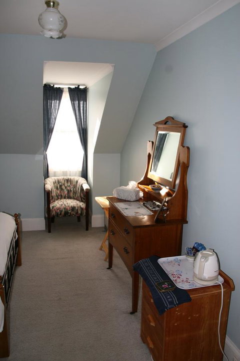 Cambridge House Bed & Breakfast - VIC Tourism 9