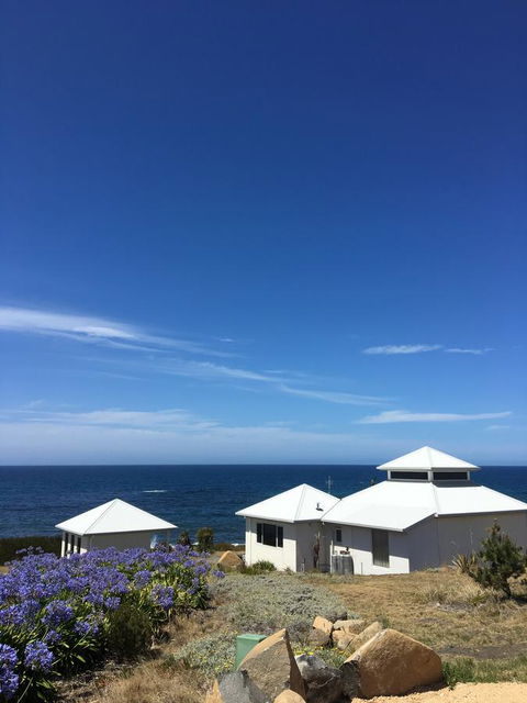 Saltwater - Absolute Oceanfront, Hot Tubs, Sauna, Fire Pits - VIC Tourism 2