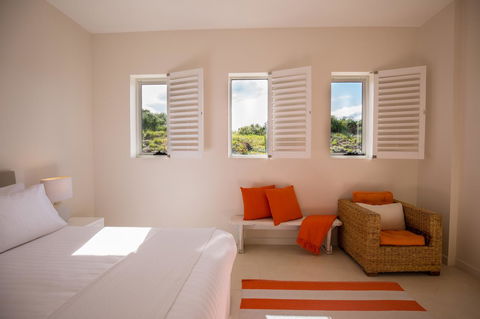 Saltwater - Absolute Oceanfront, Hot Tubs, Sauna, Fire Pits - VIC Tourism 42