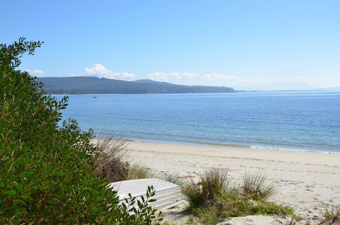 Yolla Beach House - VIC Tourism 8