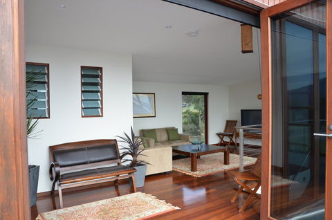 Yolla Beach House - VIC Tourism 6