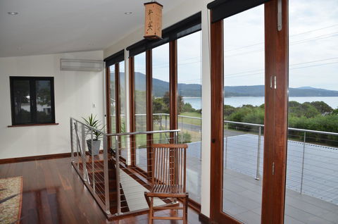 Yolla Beach House - VIC Tourism 7