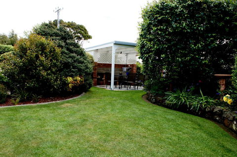 Shearwater Cottages - VIC Tourism 13
