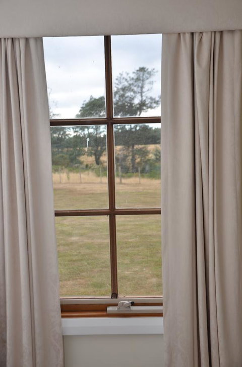 Buttons Cottage For Canyon & Rain Forest Walks With In House Dining - VIC Tourism 21