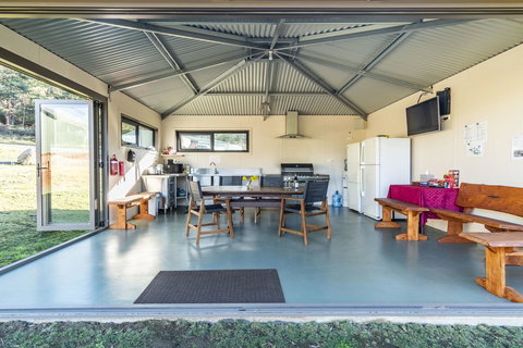 Derby Forest Cabins - VIC Tourism 3