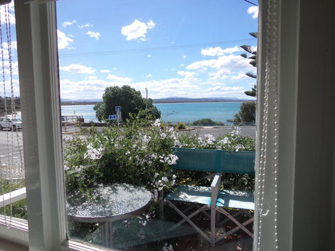 Freycinet Waters - VIC Tourism 10