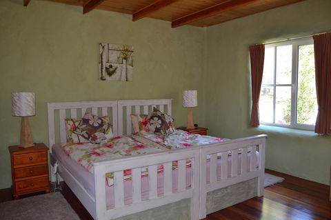 Whispering Spirit Holiday Cottages & Mini Ponies - VIC Tourism 1