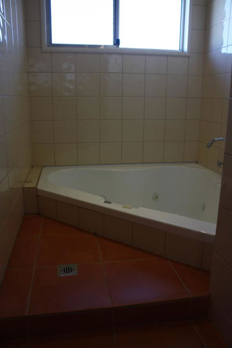 Swansea Motor Inn Tasmania - VIC Tourism 33