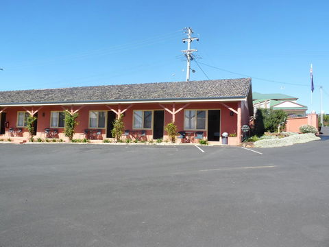 Swansea Motor Inn Tasmania - VIC Tourism 24