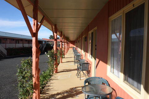 Swansea Motor Inn Tasmania - VIC Tourism 13