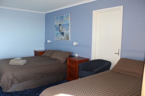 Swansea Motor Inn Tasmania - VIC Tourism 44