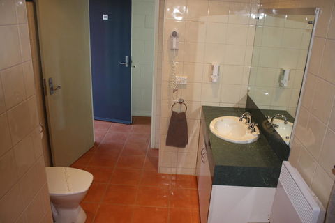 Swansea Motor Inn Tasmania - VIC Tourism 31