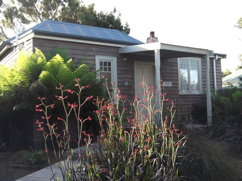 Tramway Cottage - VIC Tourism 0