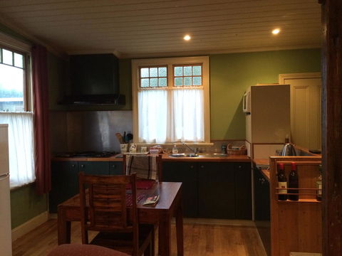 Tramway Cottage - VIC Tourism 4