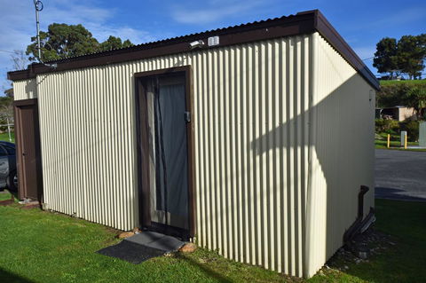 Lettes Hideaway - VIC Tourism 3