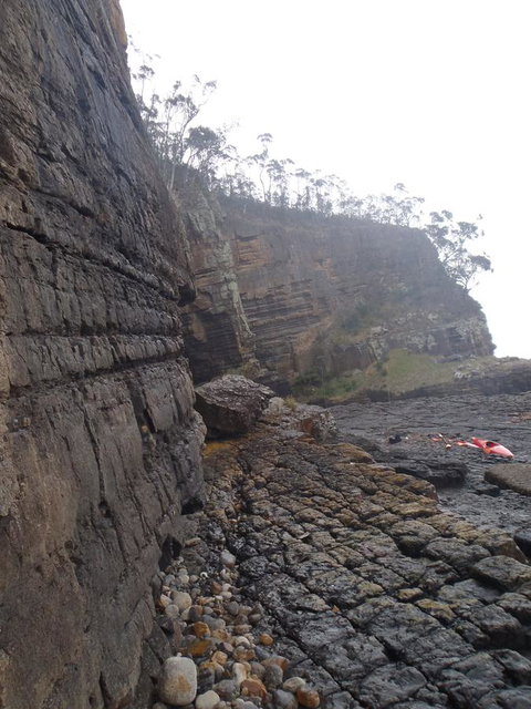 Beachside Taroona With Spa - VIC Tourism 28